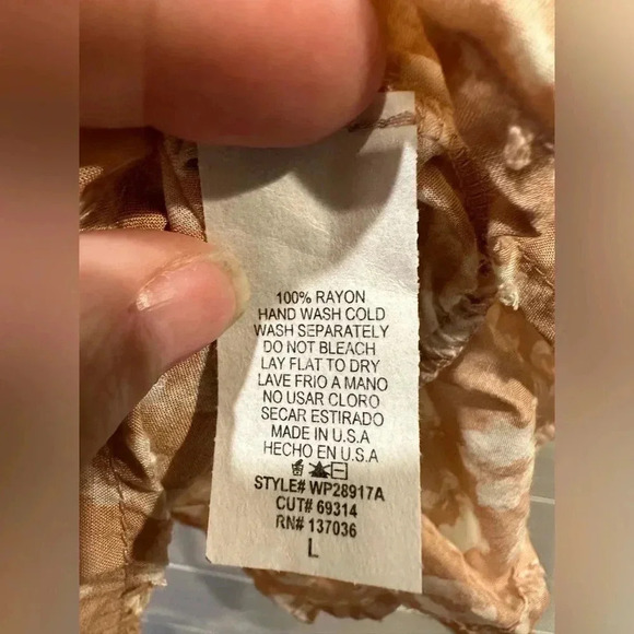 Lazy Sundays Light Pink Crop Top- Large - Picture 5 of 5